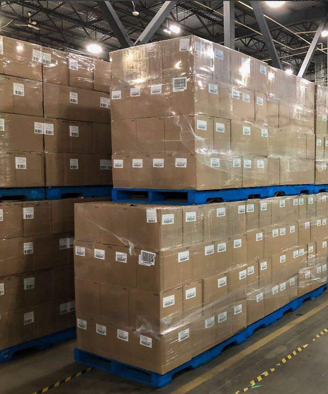 Votre partenaire privilégié pour le montage, le remplissage et l’entreposage de présentoirs